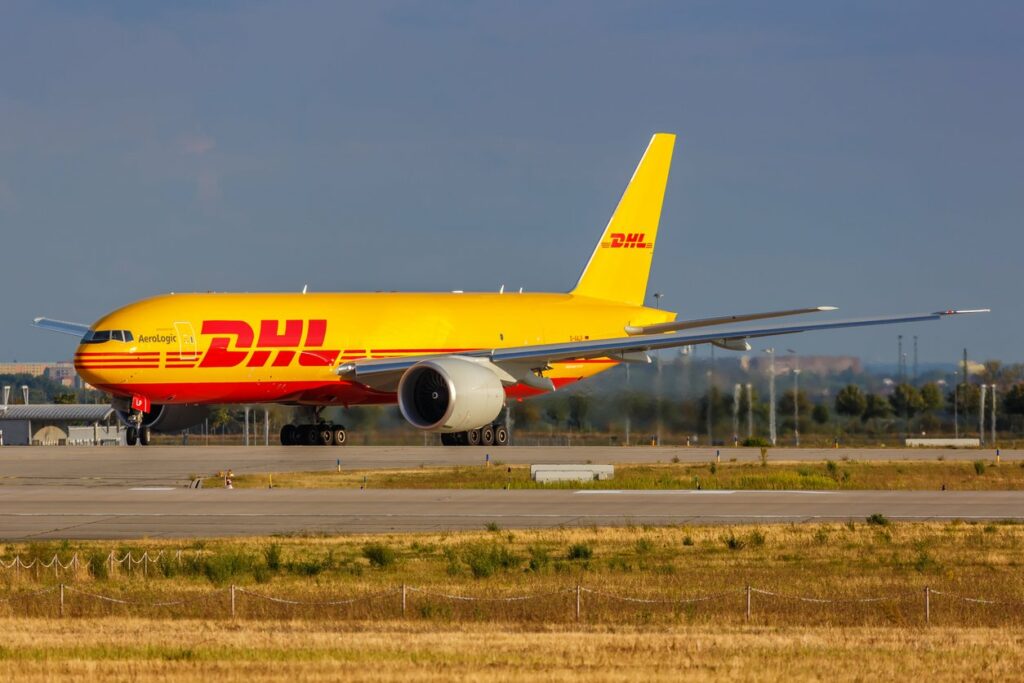Image of DHL